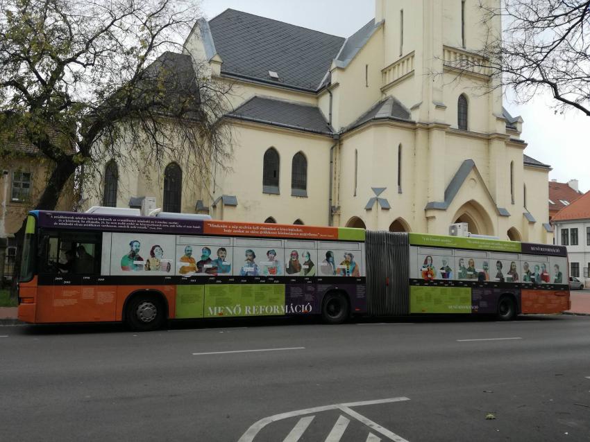A busz Győrben